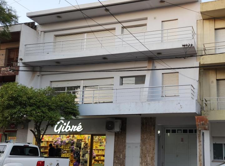 Oficina comercial · 400m² · 4 Cocheras