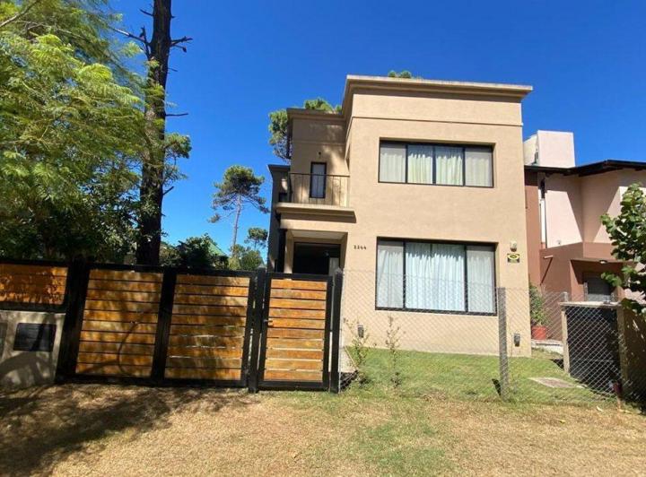 Casa · 117m² · 4 Ambientes