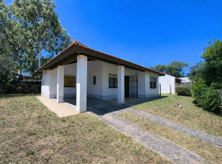 Casa · 58860m² · 3 Ambientes · 1 Cochera