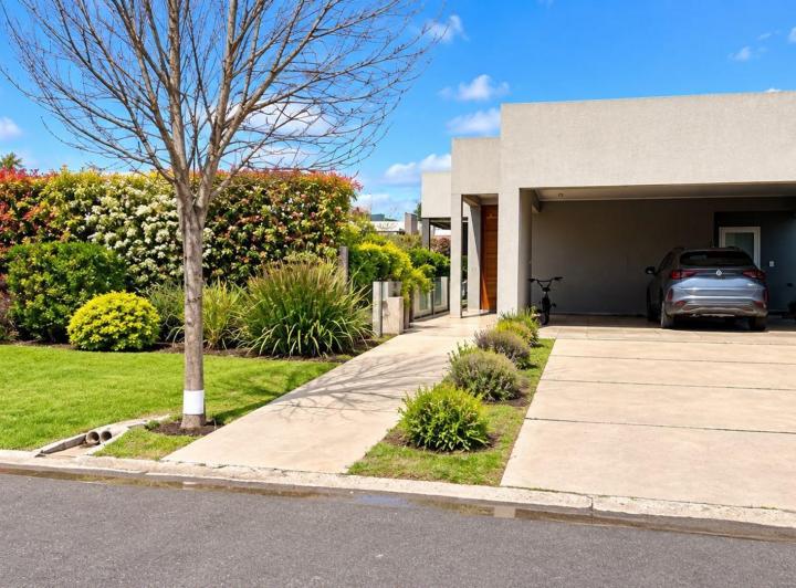 Casa · 150m² · 3 Ambientes · 1 Cochera