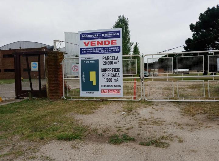 Terreno · 1500m²