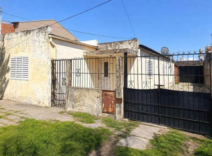 Casa · 125m² · 4 Ambientes · 1 Cochera