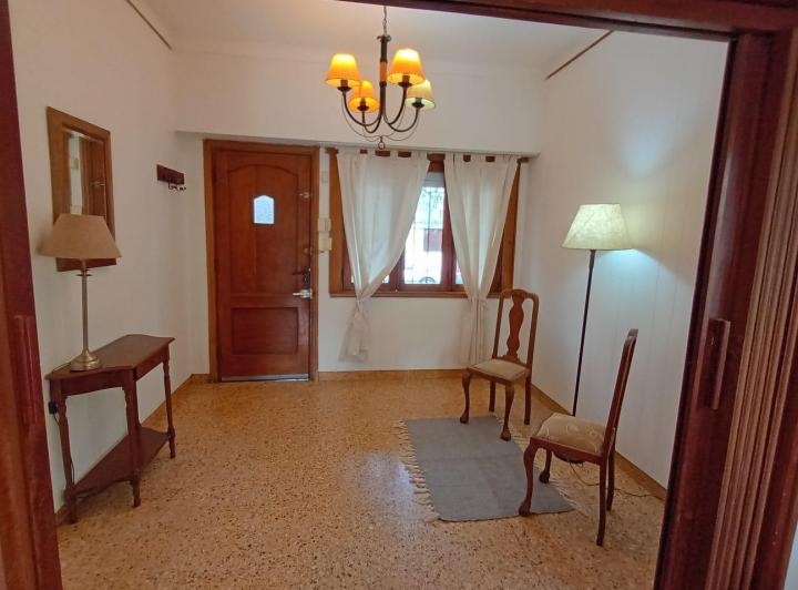 Casa · 190m² · 3 Ambientes · 7 Cocheras