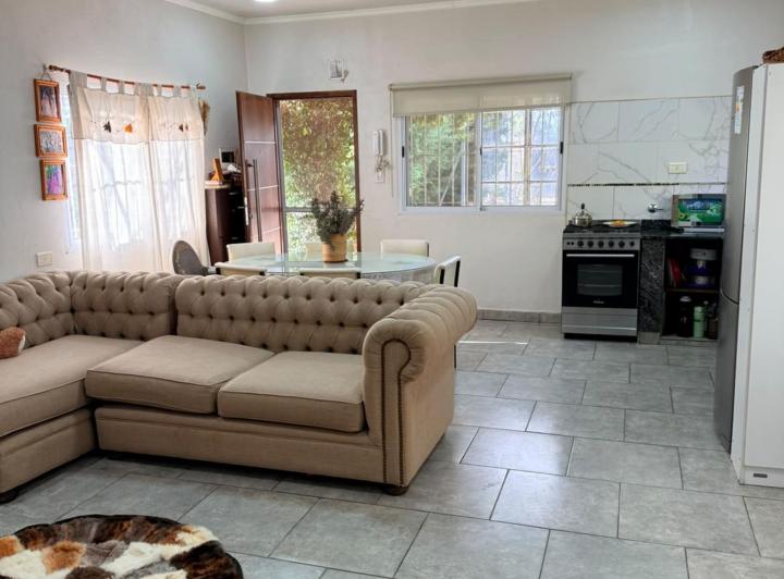 Casa · 51m² · 2 Ambientes · 1 Cochera
