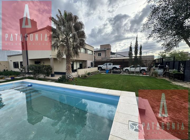 Casa · 170m² · 5 Ambientes · 1 Cochera