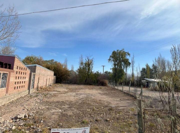Terreno · 450m²