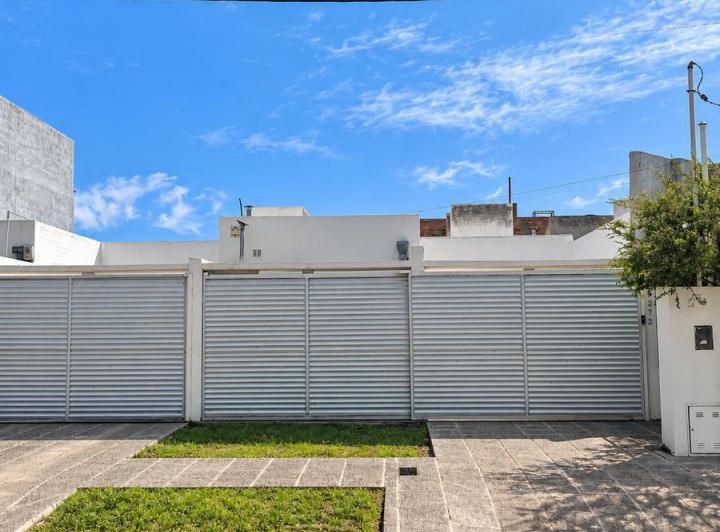 PH · 190m² · 4 Ambientes · 1 Cochera