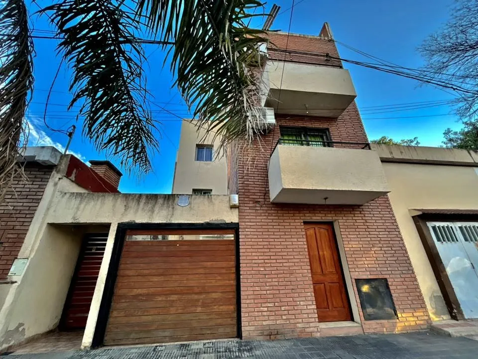 HERMOSO DEPTO EN B° COFICO.