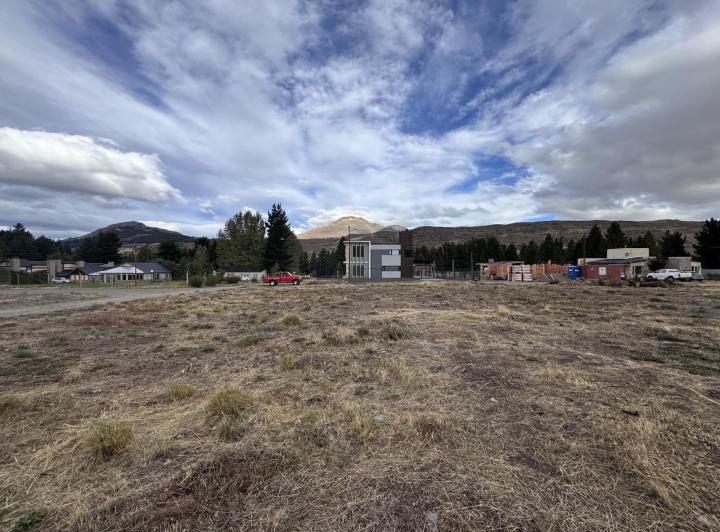 Terreno · 2500m²