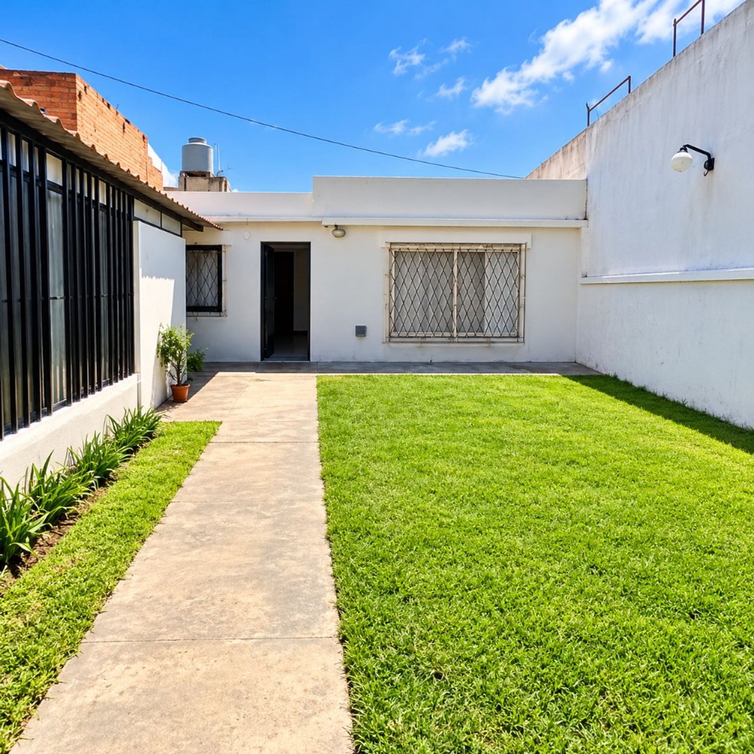 VENTA CASA 3 AMBIENTES VILLA LUZURIAGA