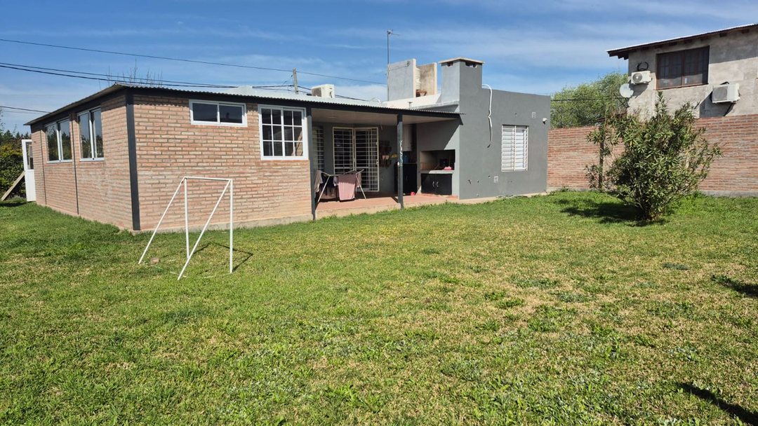 VENTA CASA 3 DORMIT. FUNES CITY