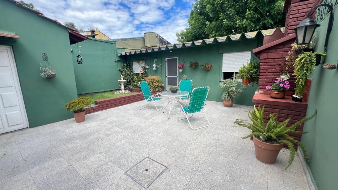 VENTA CASA 3 AMB - LOMAS DE ZAMORA