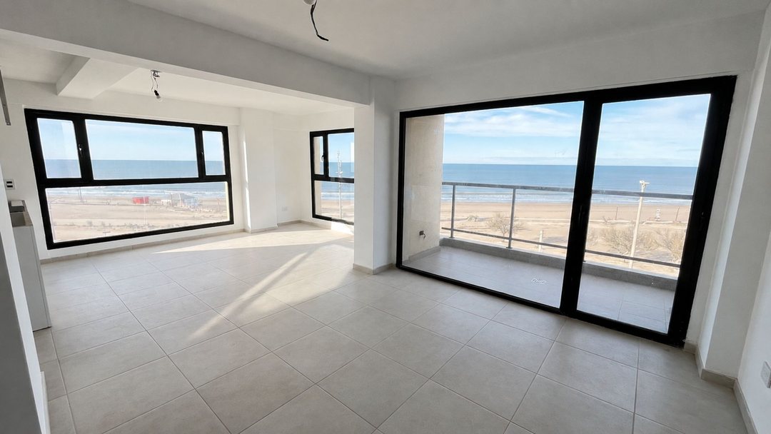 VENTA DEPARTAMENTO 3B FRENTE AL MAR EN CLAROMECÓ