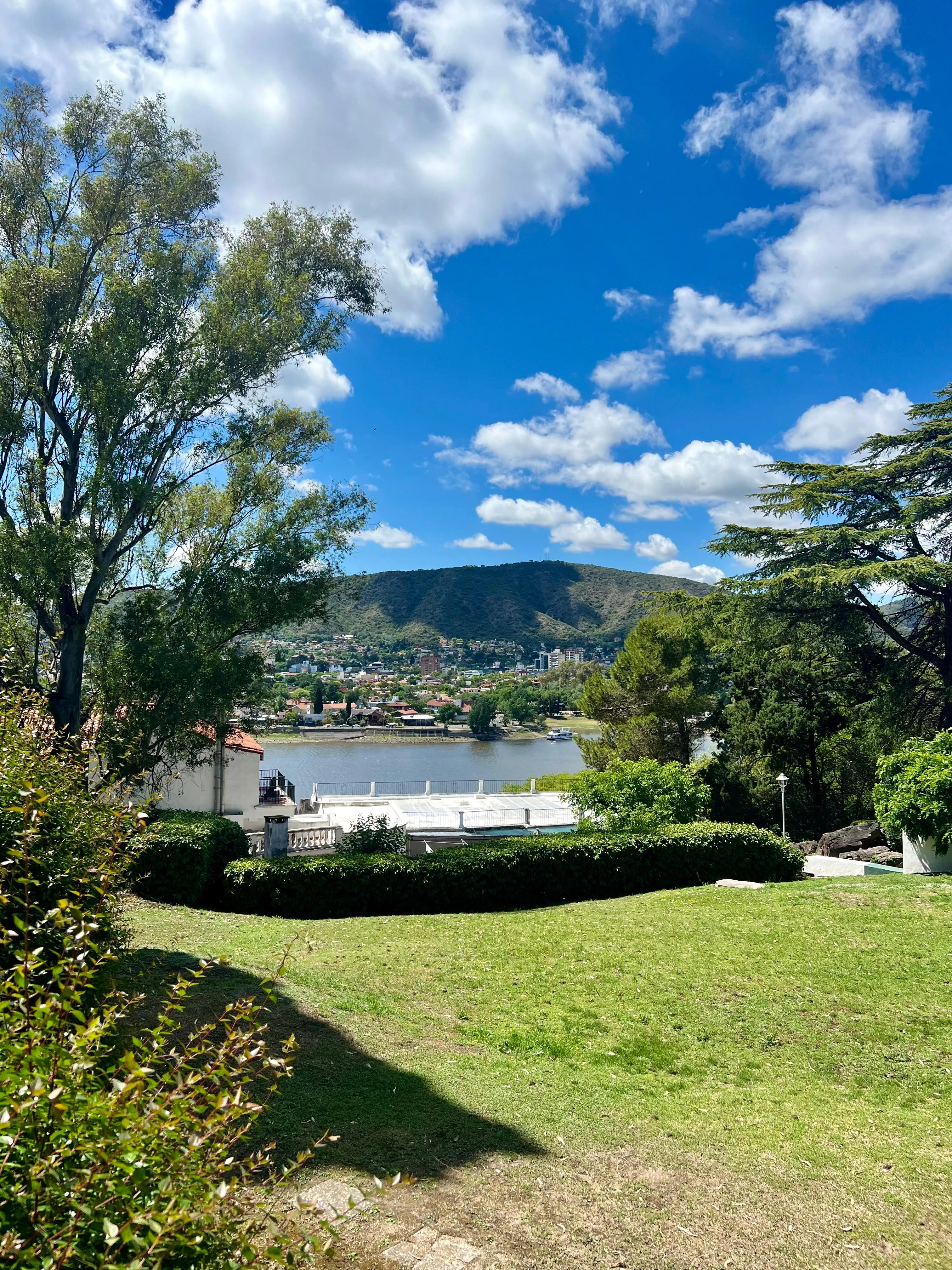 Venta Departamento 1 dormitorio en complejo Oasis del Lago