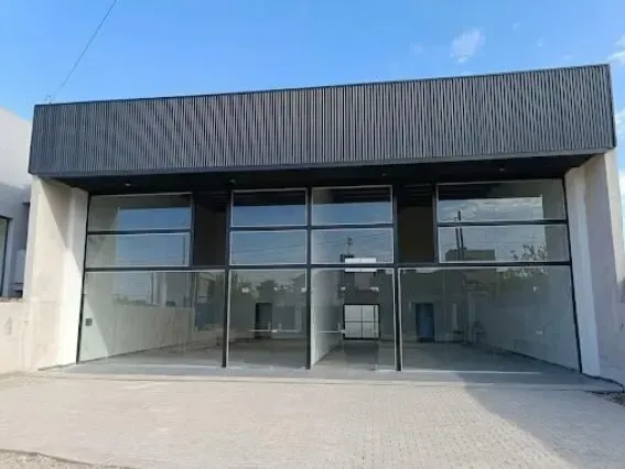Local Comercial en alquiler a estrenar en Nuevo Urca | Frente a Valle Escondido