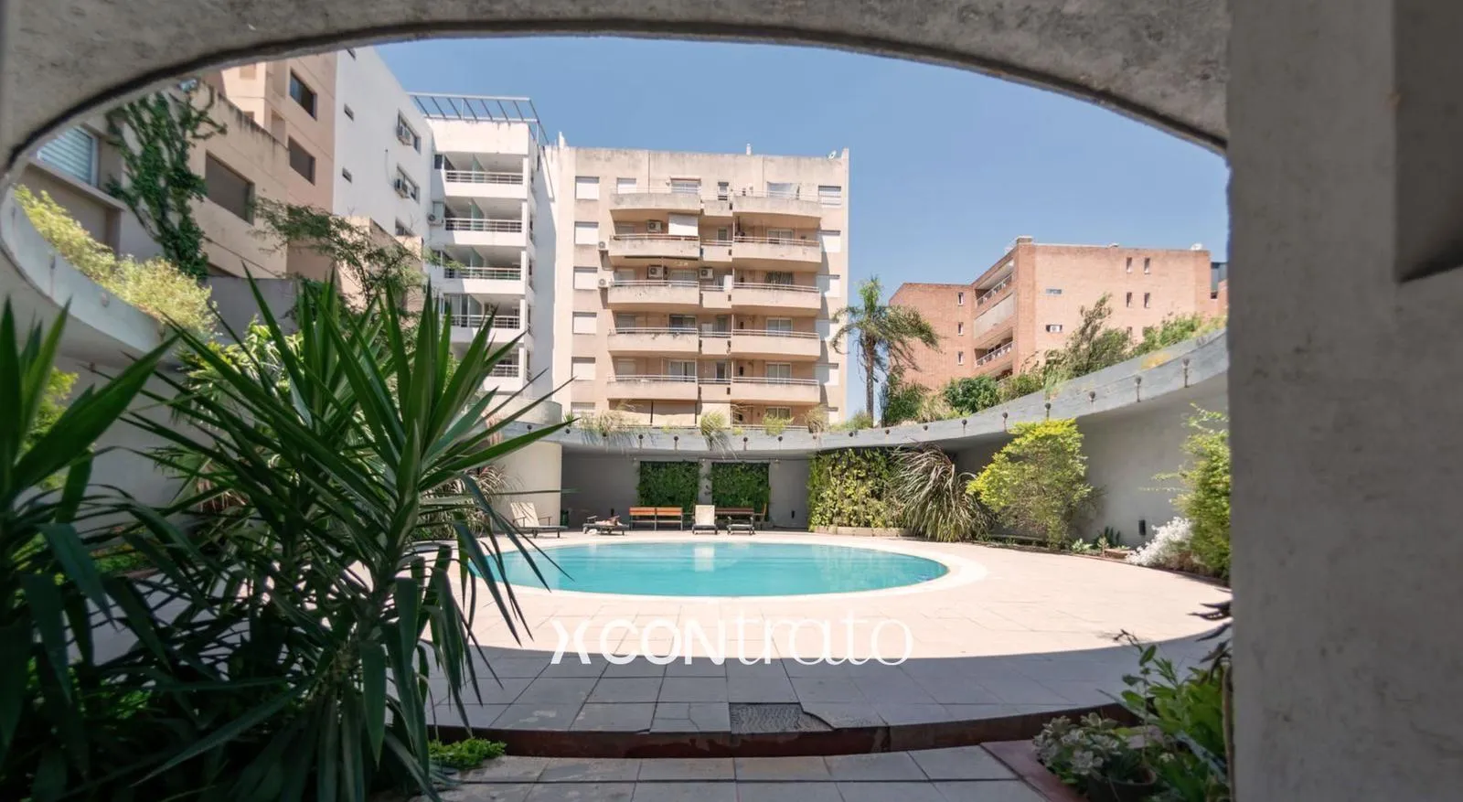 Departamento 2 Dormitorios c/ Gran Balcón. Cochera y Baulera - Pileta SUM Seguridad 24hs General Paz