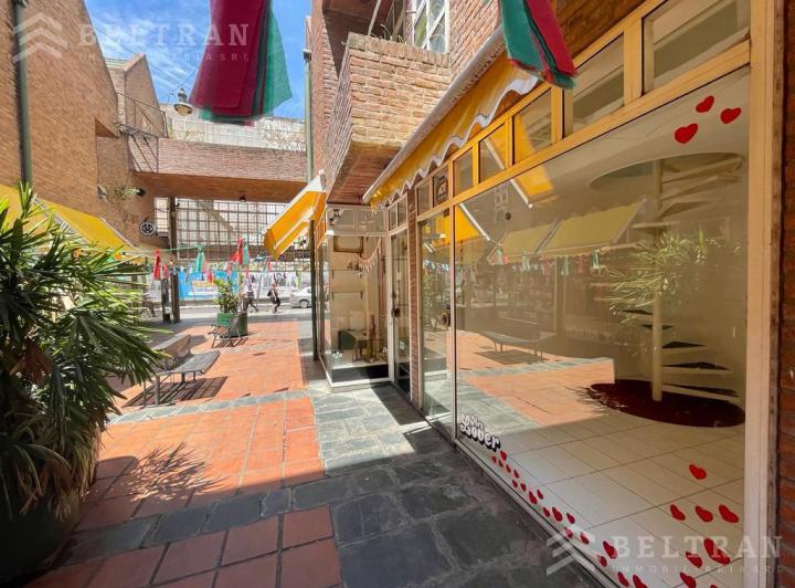 Local comercial · 35m² · 3 Ambientes