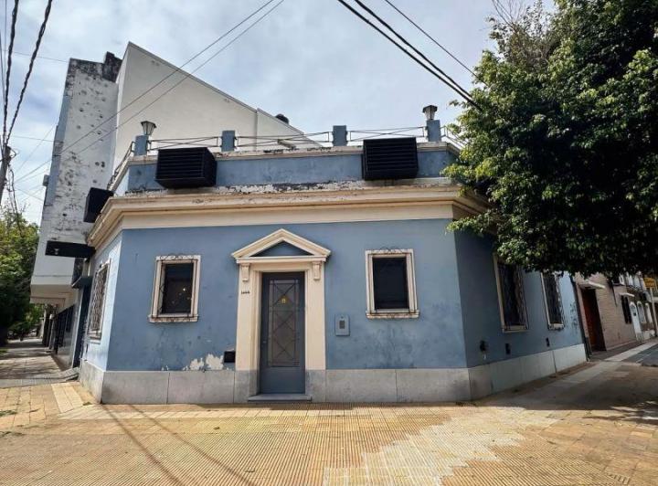 Casa · 263m² · 3 Dormitorios · 1 Cochera