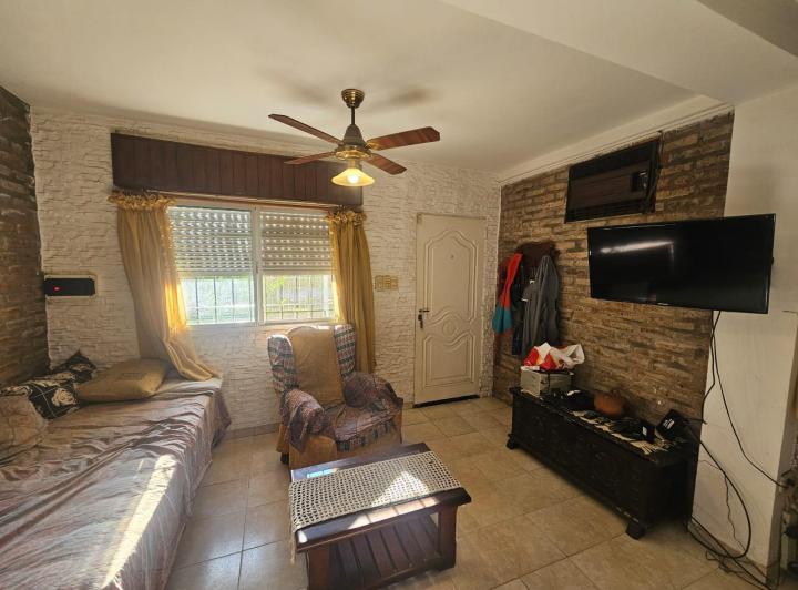 Casa · 103m² · 2 Dormitorios · 1 Cochera