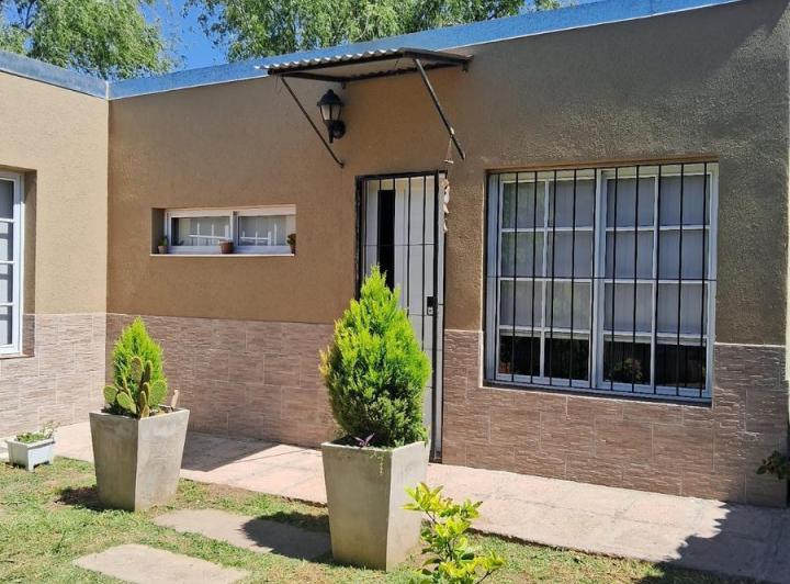 Casa · 55m² · 3 Ambientes · 1 Cochera
