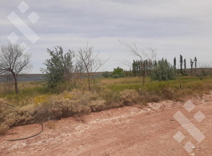 Terreno · 837m²