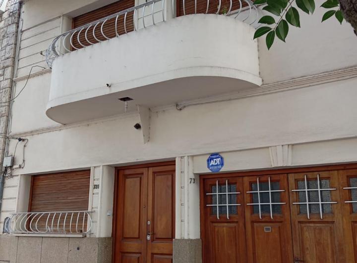 Casa · 138m² · 4 Ambientes · 1 Cochera
