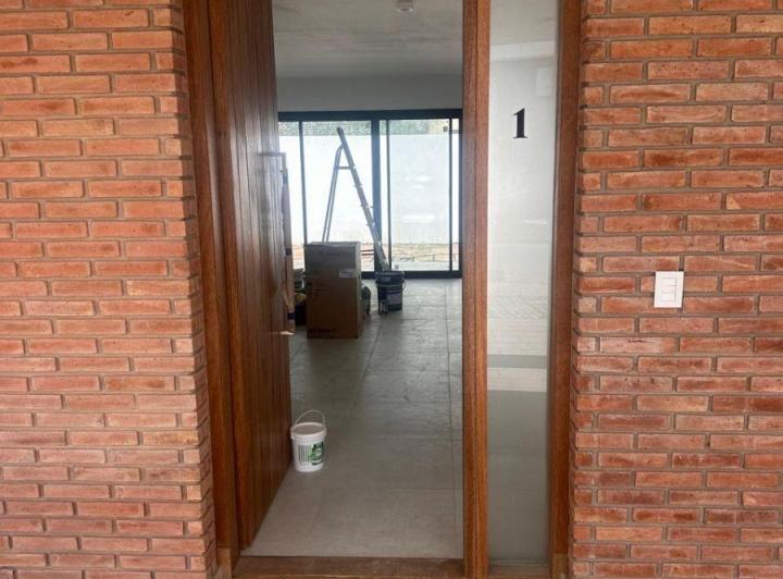 Casa · 140m² · 7 Ambientes · 2 Cocheras