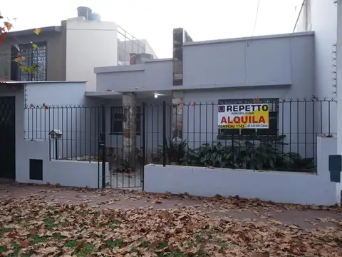Casa en Alquiler en Alberdi, Rosario