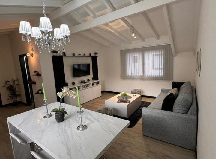 Departamento · 50m² · 2 Ambientes · 1 Cochera