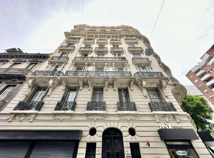 Departamento · 164m² · 5 Ambientes · 1 Cochera