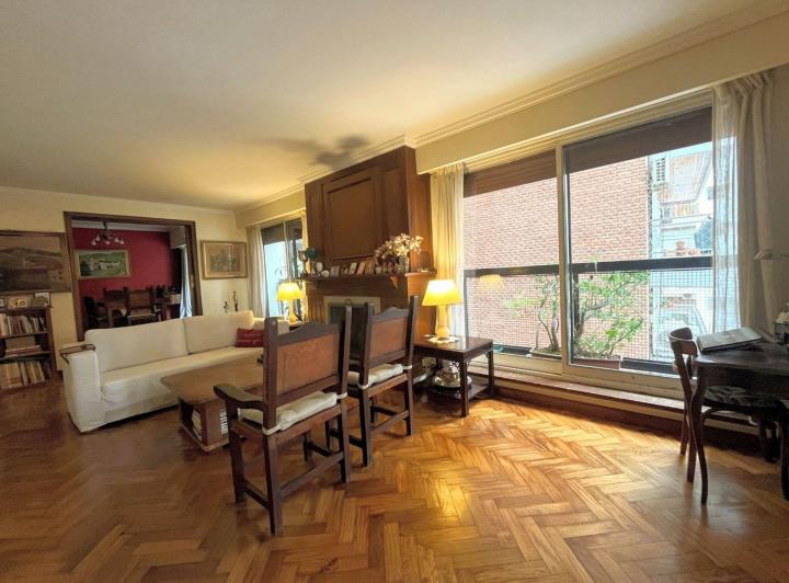 Departamento · 147m² · 5 Ambientes · 1 Cochera