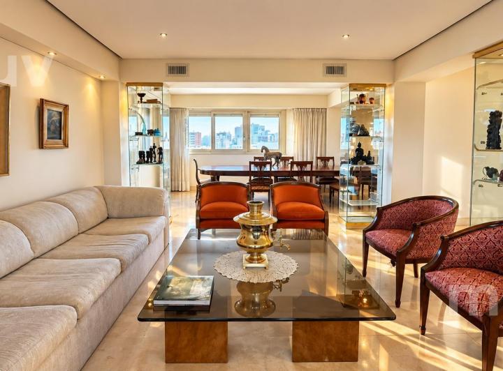 Departamento · 335m² · 6 Ambientes · 2 Cocheras
