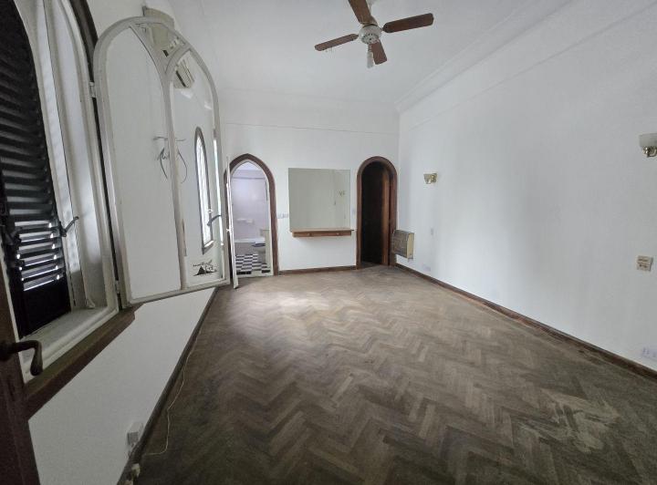 Casa · 150m² · 4 Ambientes · 1 Cochera