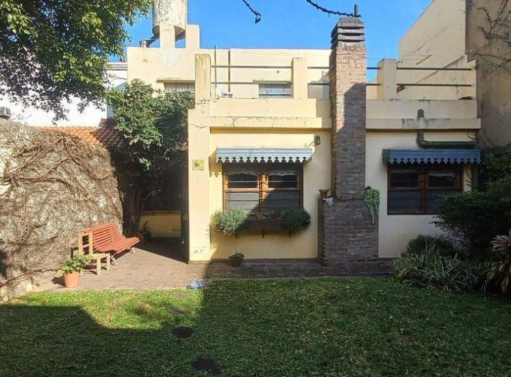 Casa · 176m² · 4 Ambientes · 1 Cochera