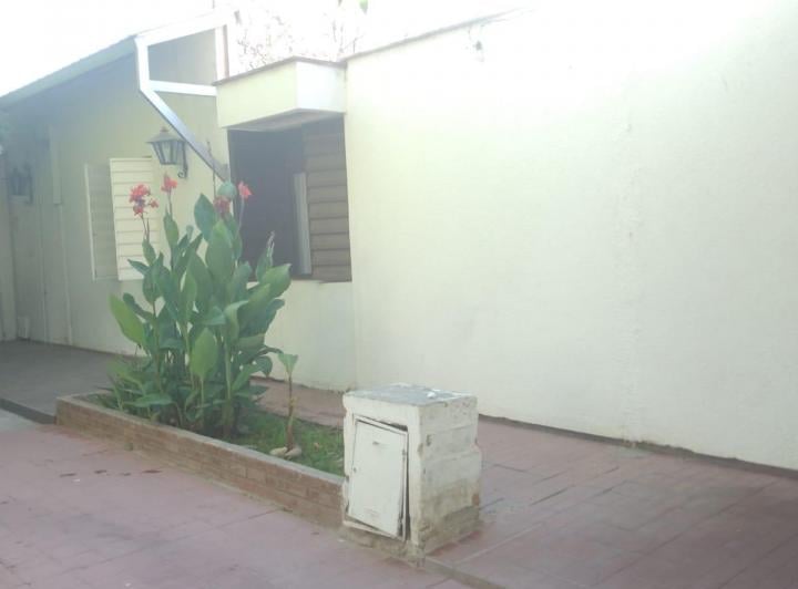 Casa · 100m² · 5 Ambientes · 1 Cochera