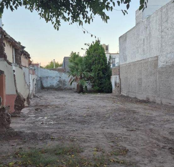 Terreno · 400m²