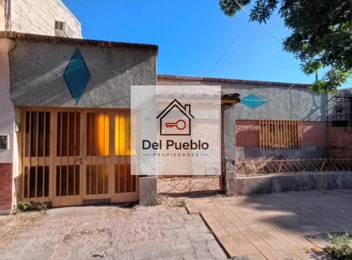 Casa · 80m² · 3 Ambientes · 2 Cocheras