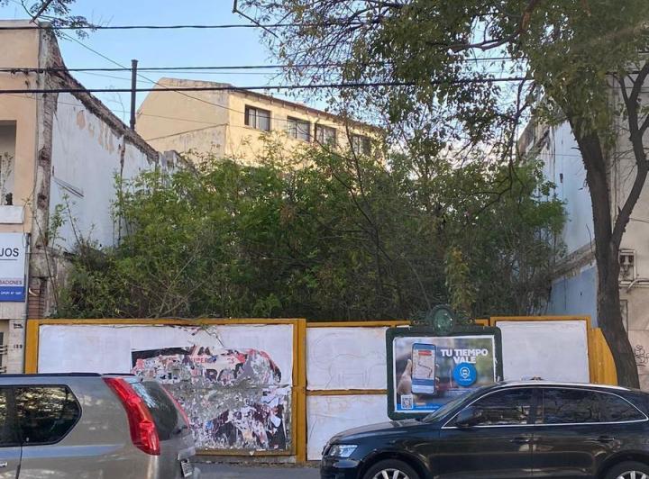 Terreno · 1800m²