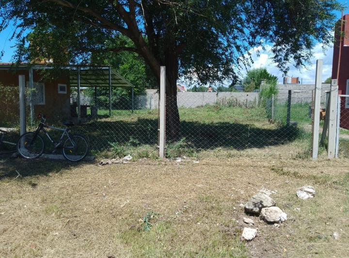 Terreno · 300m²
