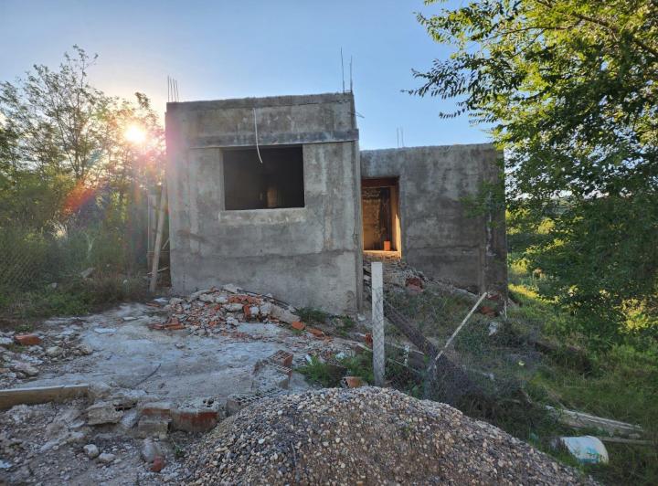 Terreno · 900m²