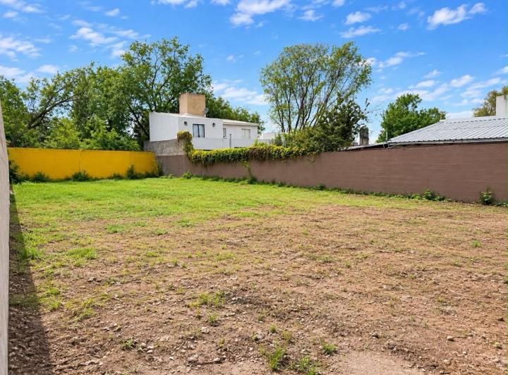 Terreno · 650m²