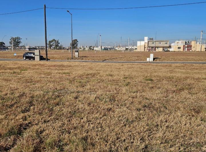 Terreno · 294m²