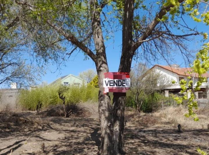 Terreno · 325m²