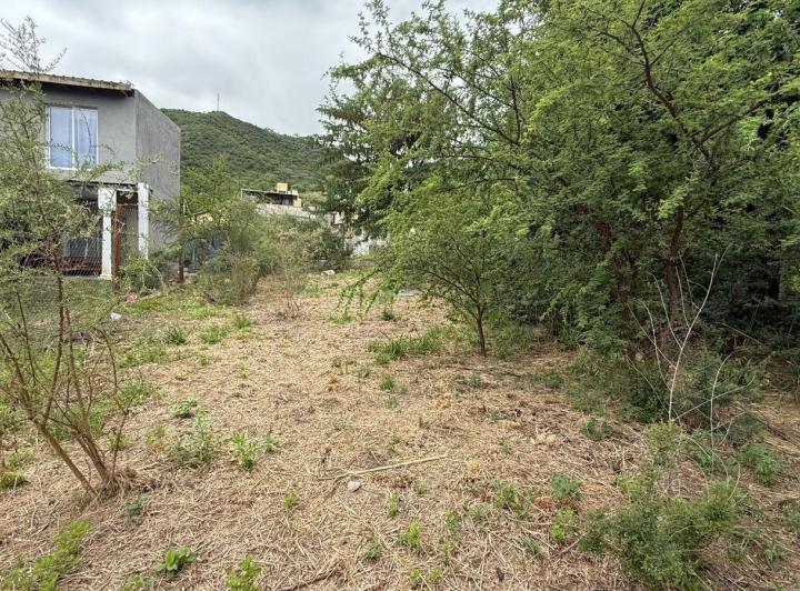 Terreno · 338m²