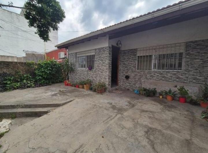 Casa · 90m² · 3 Ambientes · 1 Cochera