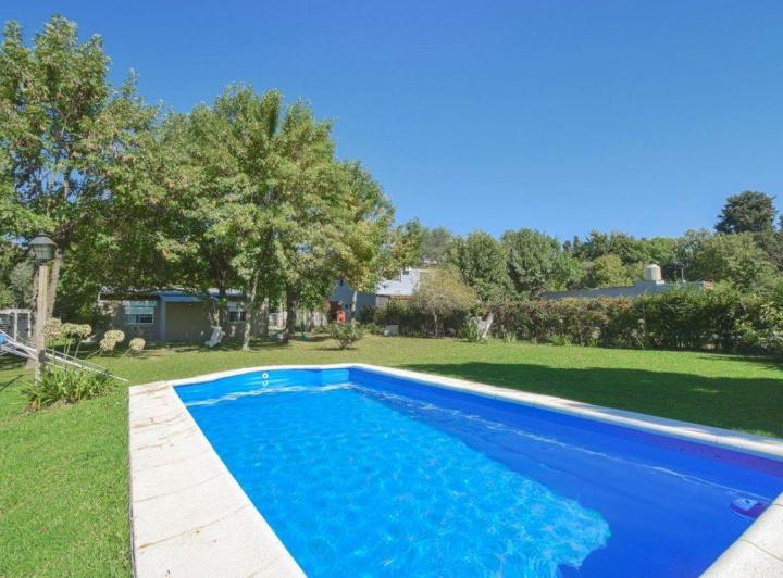 Casa · 107m² · 4 Ambientes · 1 Cochera