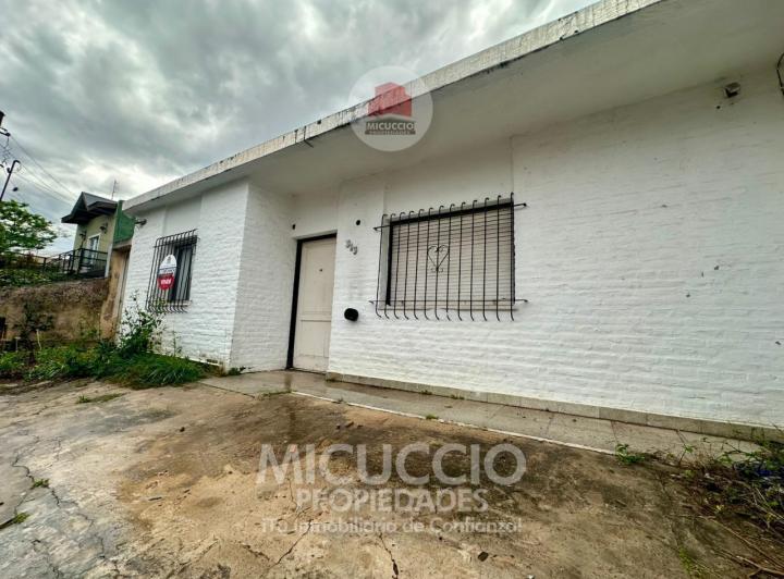 Casa · 74m² · 4 Ambientes