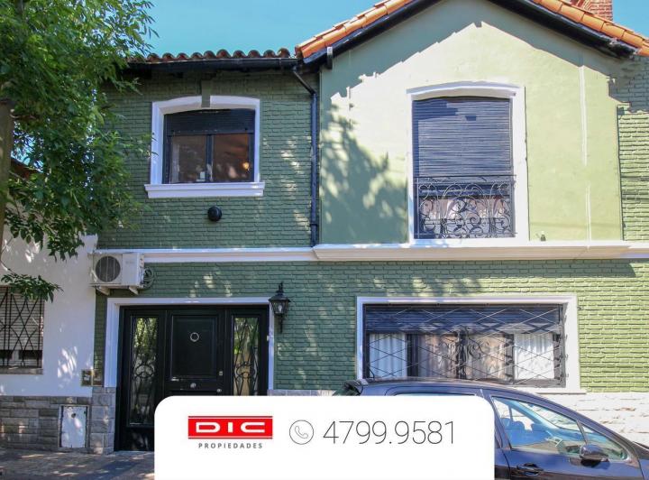 Casa · 166m² · 5 Ambientes · 1 Cochera