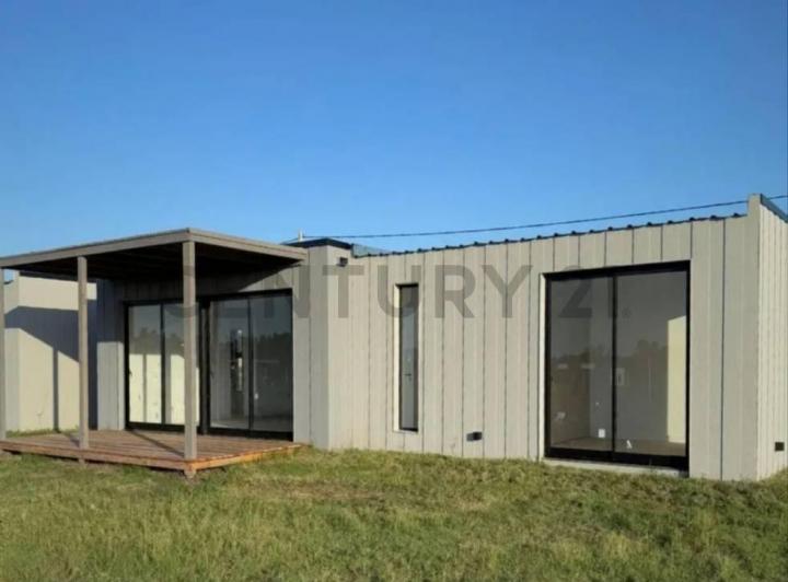 Casa · 104m² · 4 Ambientes · 1 Cochera