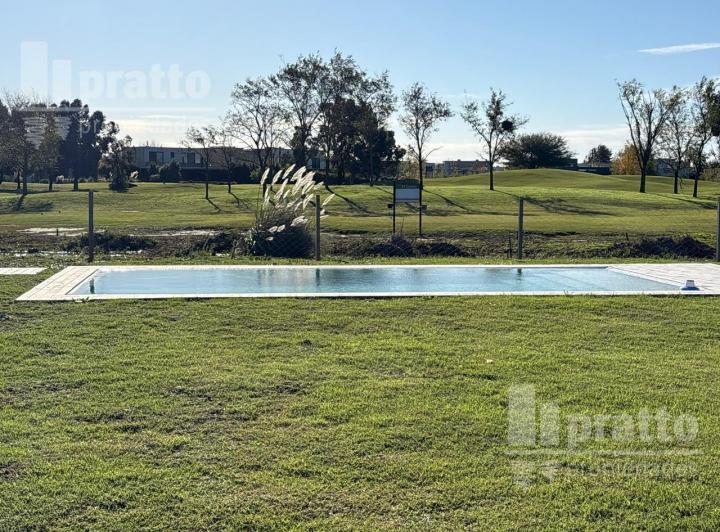 Casa · 220m² · 5 Ambientes · 1 Cochera